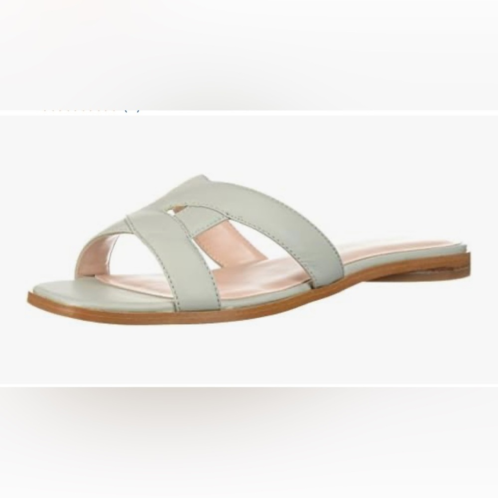 Revolve Avec Les Filles Blaye Sandal in Mint Ice Green - 8
